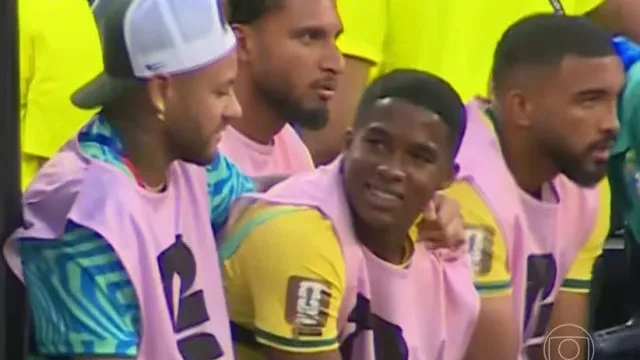 leitura-labial-revela-desabafo-de-endrik-a-neymar-na-estreia-da-selecao