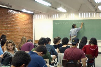 fies-do-2o-semestre:-prazo-de-adesao-de-instituicoes-termina-hoje