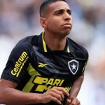 sao-paulo-chega-a-acordo-pela-contratacao-de-victor-sa,-ex-botafogo