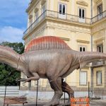 museu-nacional-ganha-replica-de-dinossauro-brasileiro-com-15-metros