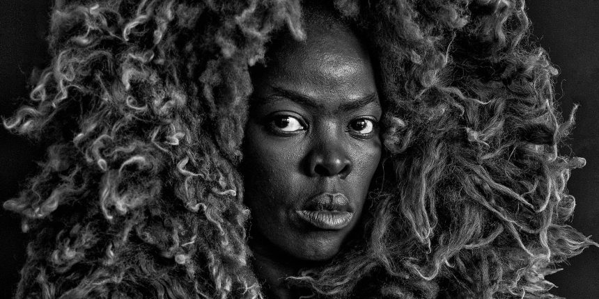 museu-de-arte-do-rio-exibe-mostra-da-sul-africana-zanele-muholi