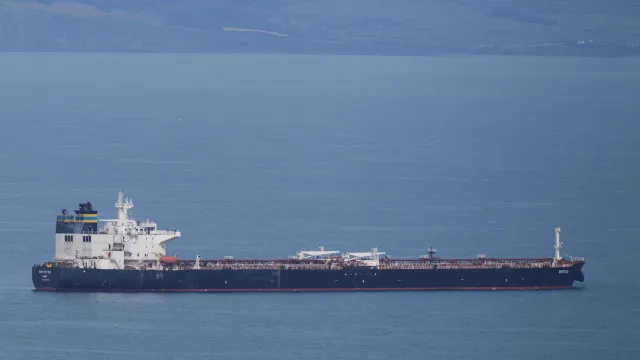reino-unido-acusa-capitao-de-navio-da-“frota-fantasma”-russa