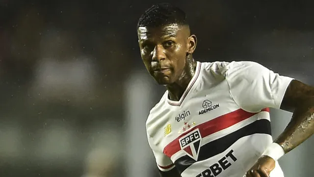 santos-e-sao-paulo-nao-se-entendem,-e-negociacoes-por-arboleda-emperram
