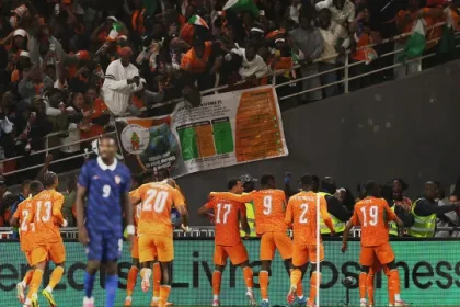 costa-do-marfim-surpreende-franca-antes-da-copa;-espanha-empata