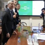 carneiro-critica-governo-por-nao-“garantir-resposta”-social-na-saude