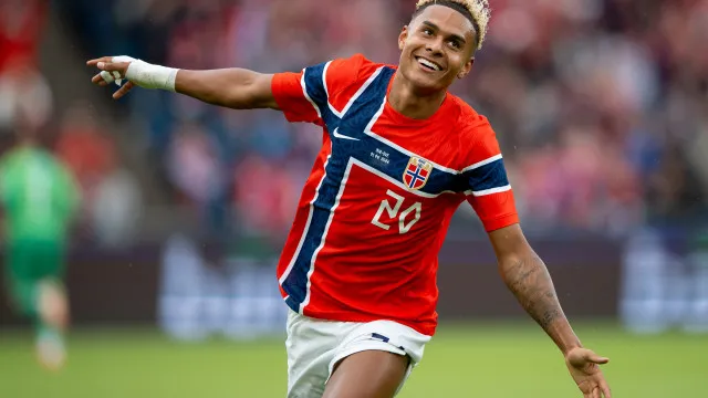 sem-haaland,-noruega-domina-a-suecia-e-vence-amistoso-pre-copa