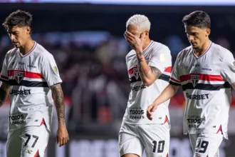 sao-paulo-fecha-mes-conturbado-com-lesoes,-troca-de-tecnico-e-uma-vitoria