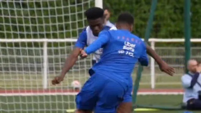 mbappe-da-show-em-treino-da-franca-e-viraliza-antes-da-copa-do-mundo