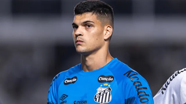 stjd-pune-brazao-com-4-jogos-por-citar-claus;-santos-entra-com-recurso