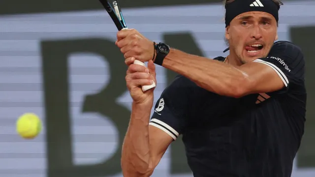 alexander-zverev-se-classifica-para-as-oitavas-de-final-de-roland-garros