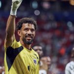 goleiro-vozinha-brilha-contra-a-espanha-e-vira-destaque-na-copa