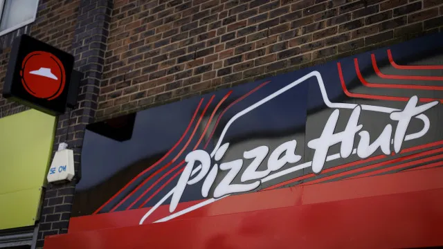 yum-brands-vende-restaurantes-pizza-hut-por-cerca-de-2,3-mil-milhoes