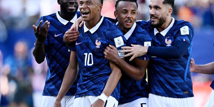franca-vence-senegal-por-3-a-1-na-estreia-do-grupo-i-da-copa-do-mundo