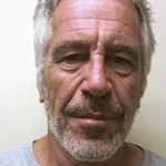 morte-de-epstein:-colega-de-cela-revela-“suspeitas”-e-que-guardas-“riram”