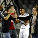 cuca-reclama-de-‘disse-me-disse’-dentro-do-santos-e-revela-pre-temporada-em-portugal
