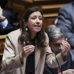constituicao?-il-acusa-chega-de-“numero-mediatico”-apos-acordo-com-psd