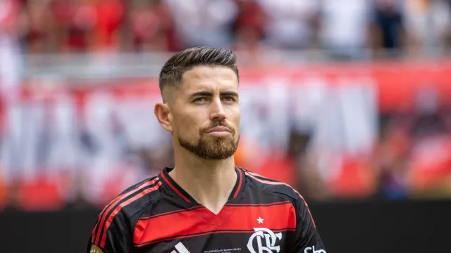 jorginho-tem-fratura-confirmada,-e-flamengo-protesta-contra-arbitragem
