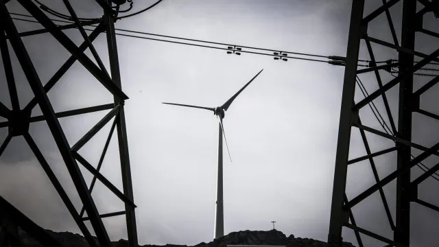 energia-eolica-assegura-25,4%-do-consumo-em-2025