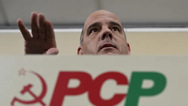 pcp-requer-audicao-urgente-do-ministro-da-agricultura-no-parlamento