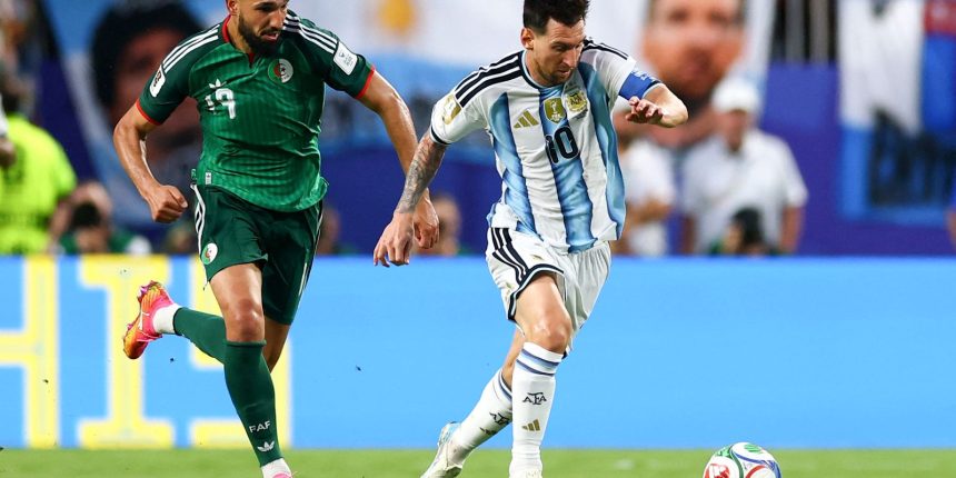 messi-vira-maior-artilheiro-das-copas-e-lidera-argentina-em-estreia