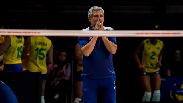 ze-roberto-e-suspenso-por-ma-conduta-e-desfalca-brasil-na-liga-das-nacoes