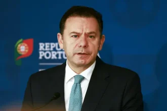 montenegro-desafia-livre-a-viabilizar-reforma-laboral
