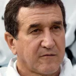 parreira,-tecnico-do-tetra-da-selecao,-e-internado-em-hospital-no-rj