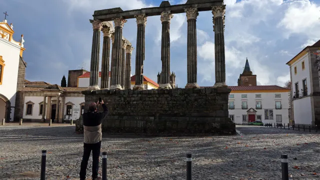 evora-vai-ser-o-municipio-convidado-da-btl-em-2027.-“reconhecimento”