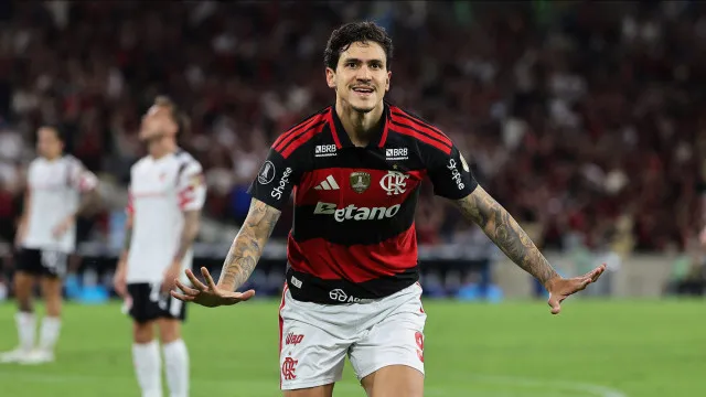 libertadores:-pedro-decide-e-flamengo-esta-nas-oitavas-de-final