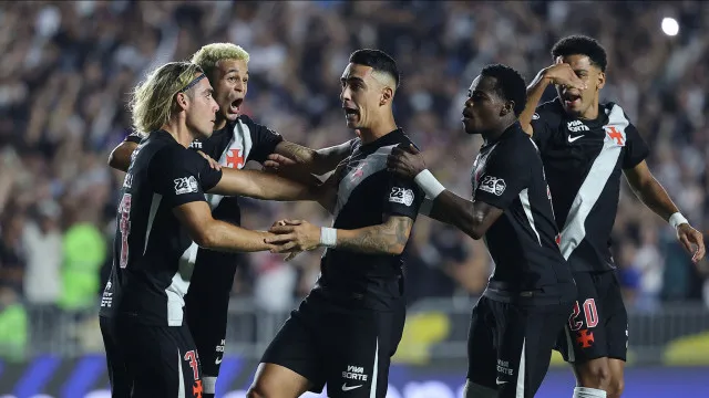 vasco-pega-o-olimpia-no-paraguai-e-pode-antecipar-vaga-na-copa-sul-americana