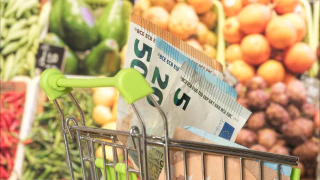 fim-da-descida:-cabaz-alimentar-volta-a-subir-e-atinge-257,68-euros