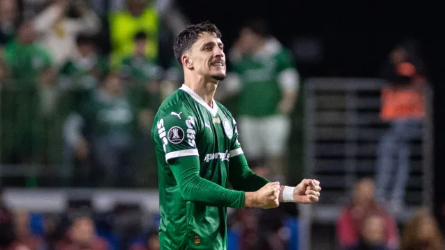 piquerez-avanca-em-recuperacao-no-palmeiras-e-mantem-sonho-da-copa-vivo