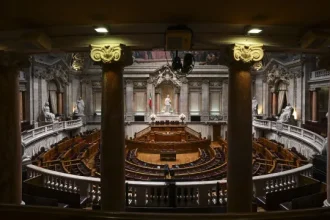 parlamento-levanta-a-imunidade-ao-deputado-do-chega-carlos-barbosa