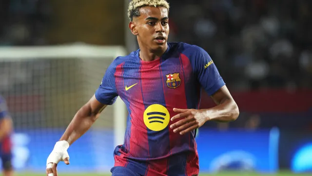 yamal-desfalca-espanha-em-estreia-na-copa-e-e-duvida-para-2o-jogo,-diz-site