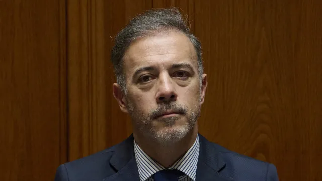 passos-coelho?-“uma-mensagem-que-poderia-ser-relevante-desapareceu”