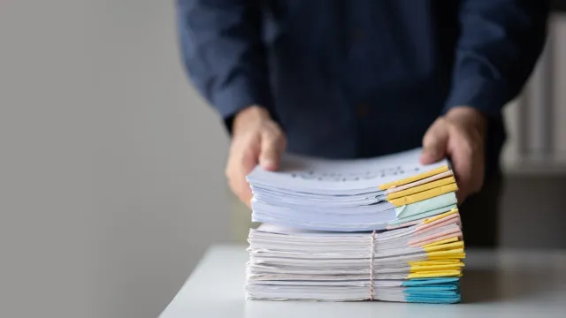 alteracoes-a-lei-laboral:-como-impactam-setores-publico-e-privado?