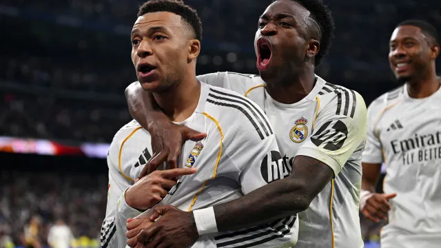 “mbappe-e-vinicius-nao-podem-estar-juntos.-florentino-tem-de-decidir”