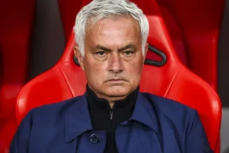 mourinho-adia-decisao-sobre-futuro-e-diz-que-nao-falou-com-o-real-madrid