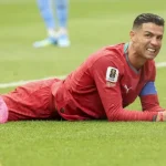 cr7-e-detonado-apos-empate-na-copa:-“dez-homens-e-uma-estatua”