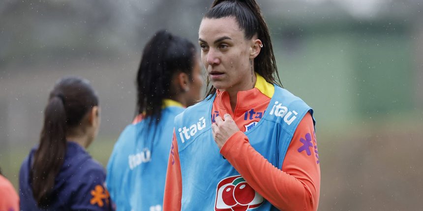 cruzeiro-feminino-chega-a-sete-desfalques-pela-mesma-lesao