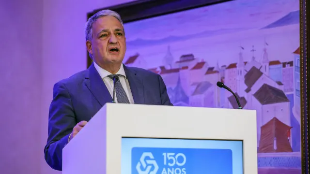 ano-de-2025-tera-sido-o-ultimo-em-que-cgd-teve-lucros-acima-da-revolut
