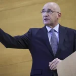 “posticos”-e-“prostitutos”.-passos-deu-recados-(com-ventura-de-camarote)