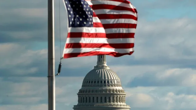 irao:-congressistas-republicanos-indignados-apos-trump-assinar-acordo