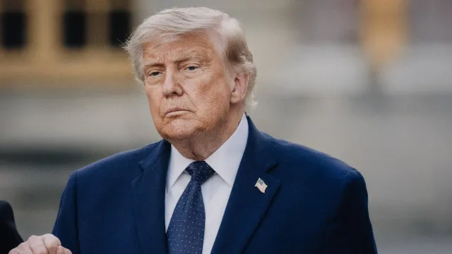 trump-nega-que-eua-venham-a-pagar-300-mil-milhoes-de-dolares-a-teerao