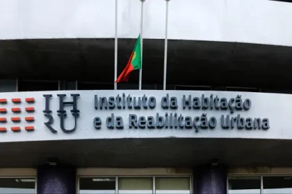 tem-um-inquilino-com-contrato-anterior-a-1990?-ha-nova-plataforma-do-ihru