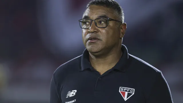 sao-paulo-encara-classico-em-paz-com-roger,-mas-em-‘guerra’-contra-itaquera
