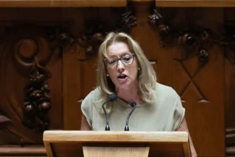 proposta-do-governo-de-revisao-laboral-votada-hoje-na-generalidade