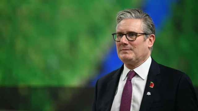 keir-starmer-satisfeito-com-vitoria-de-andy-burnham,-mas-nao-se-demite