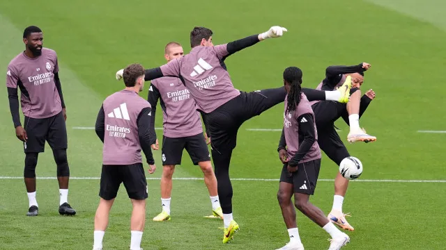 courtois-da-‘golpe-de-karate’-em-mbappe-em-treino-do-real-madrid;-video