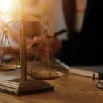 justica-alema-condena-homem-a-3-anos-por-incitar-ataques-contra-politicos